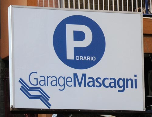 insegna-bandiera-garage-mascagni